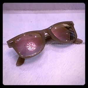 Ray Ban wayfarer copper gradient mirror glasses